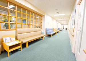 大和成和病院の看護師求人 募集 口コミ謝礼金 最高30万円 プレゼント ナースの転職支援はメディカル メサイアで 神奈川県 大和市